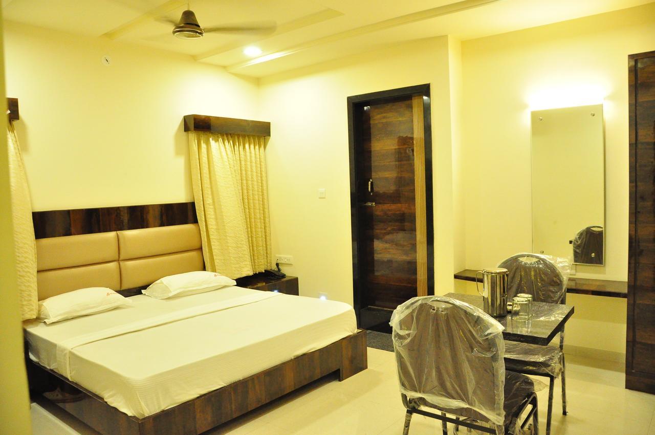 Pai Residency Hotel Hospet Exterior photo